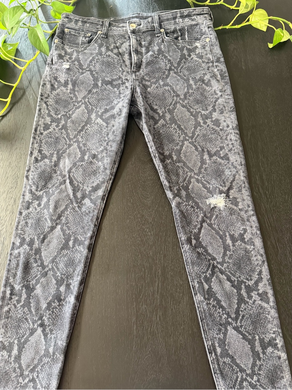 rag & bone Gray Snake-Print Skinny Jeans